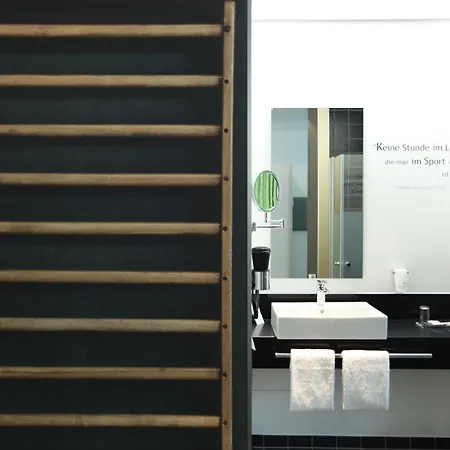 Hotel Lindner Frankfurt Sportpark, Part Of Jdv By Hyatt 3*