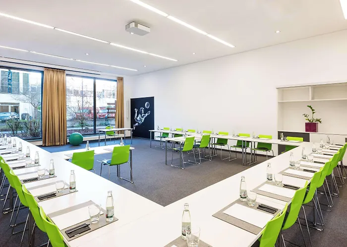 Lindner Frankfurt Sportpark, Part Of Jdv By Hyatt 3*