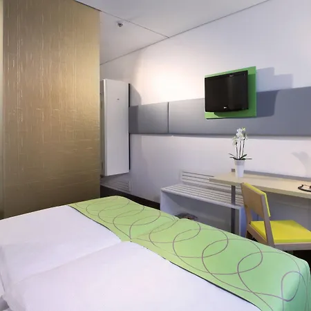Lindner Frankfurt Sportpark, Part Of Jdv By Hyatt Hotel 3*