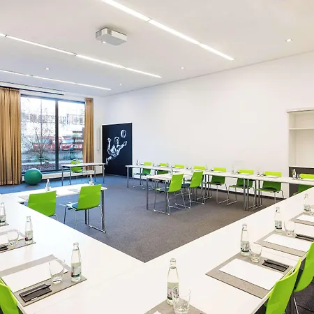 Lindner Frankfurt Sportpark, Part Of Jdv By Hyatt 3*