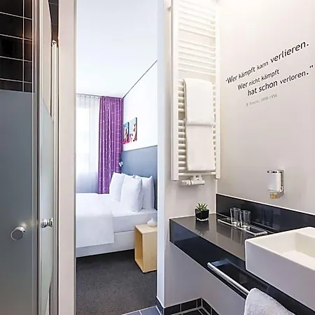 Lindner Frankfurt Sportpark, Part Of Jdv By Hyatt Hotel 3*